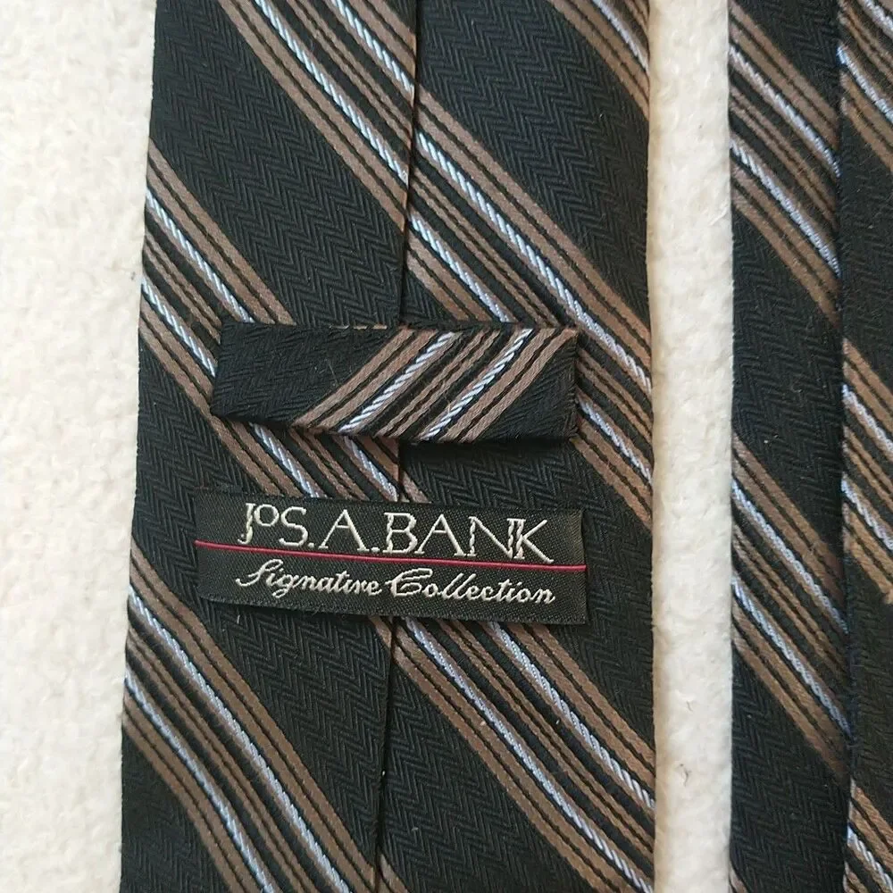 Jos. A. Bank good measurements